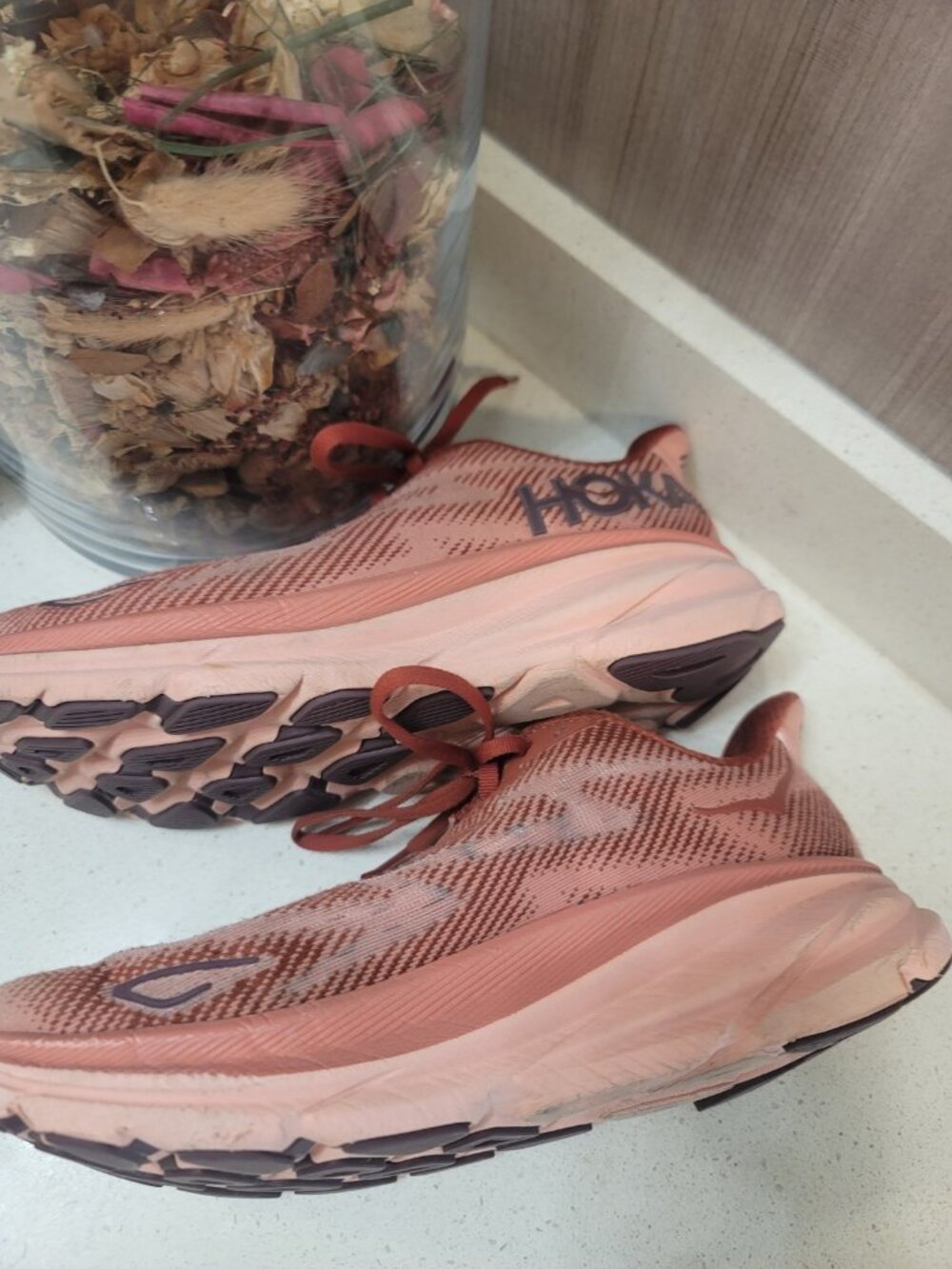 Hoka Clifton 9 Casual Running Shoes Sz 9 B Women's Rust - Picture 10 of 11